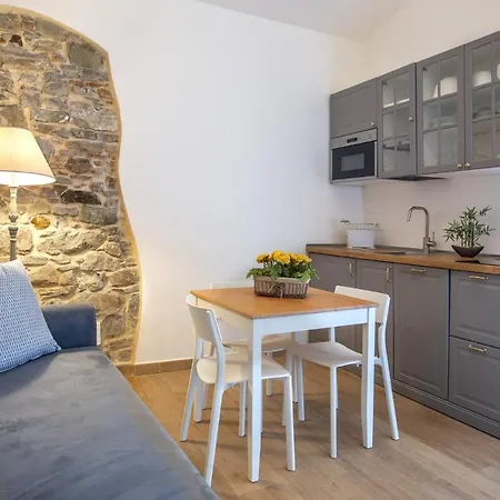 Residenza Le Colline Del Paradiso 4*