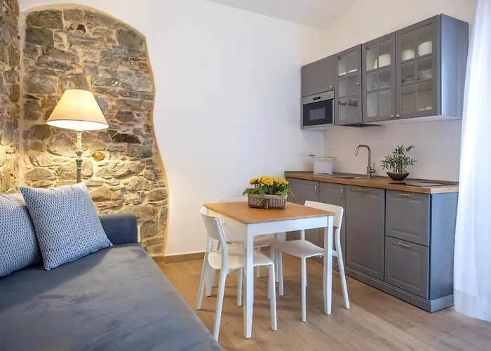 Residenza Le Colline Del Paradiso 4*